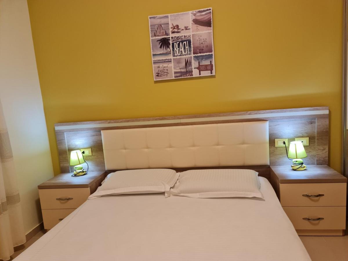 Holiday Apartments Влёра Экстерьер фото