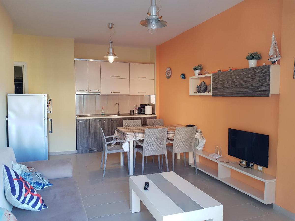 Holiday Apartments Влёра Экстерьер фото